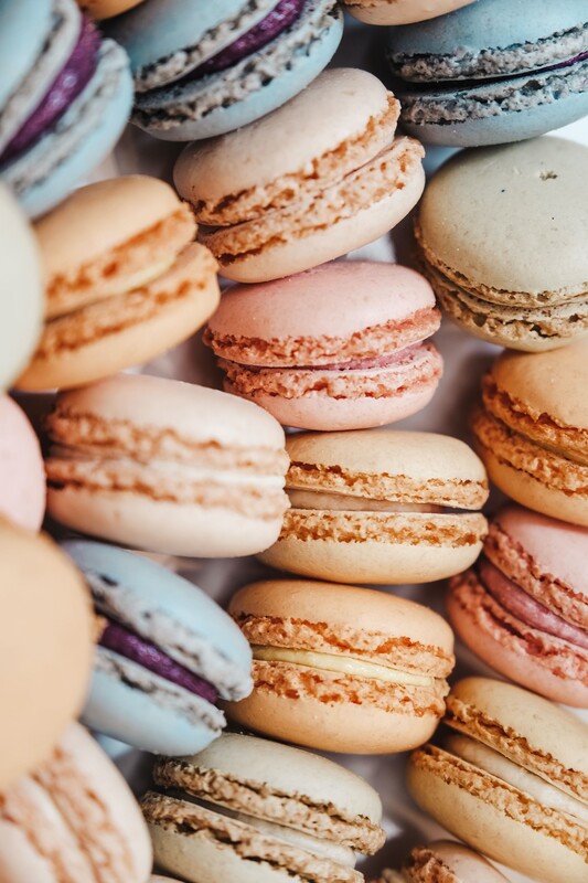 Join our Macaron Club